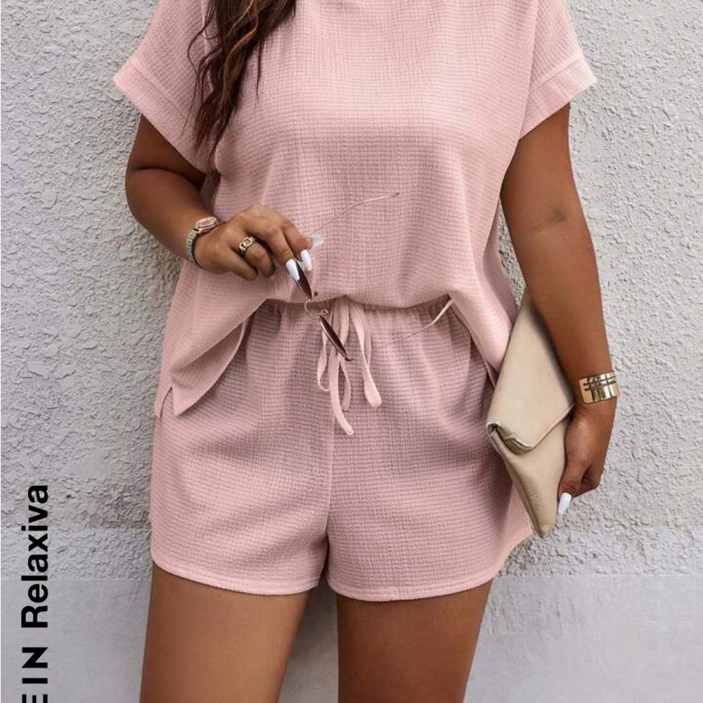 SHEIN Relaxiva Plus Size Solid Color Textured Casual Two-Piece Set